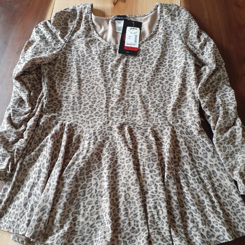 Metallic leopard peplum top